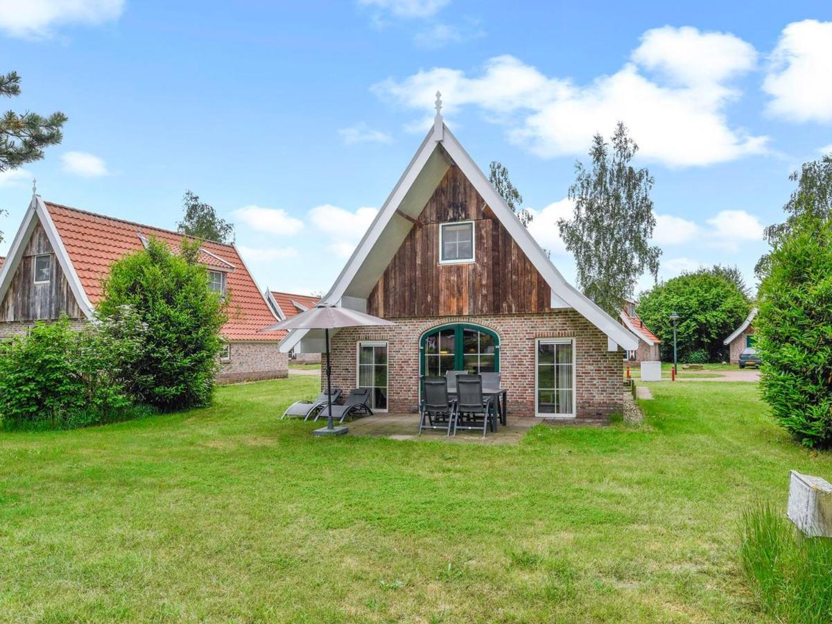 Отель Landal Landgoed De Hellendoornse Berg Haarle Экстерьер фото